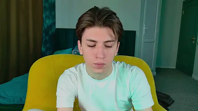 Oliver Starboy online show from 09-16-25, 07:42