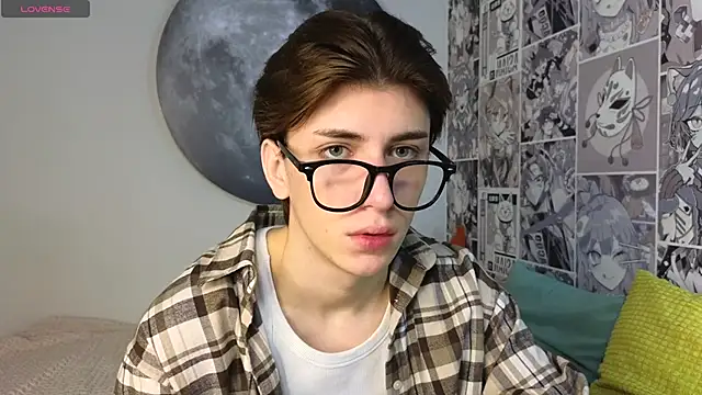 Oliver Starboy online show from 10-21-25, 07:30