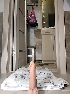 N i k o l a u online show from 04-05-26, 03:19