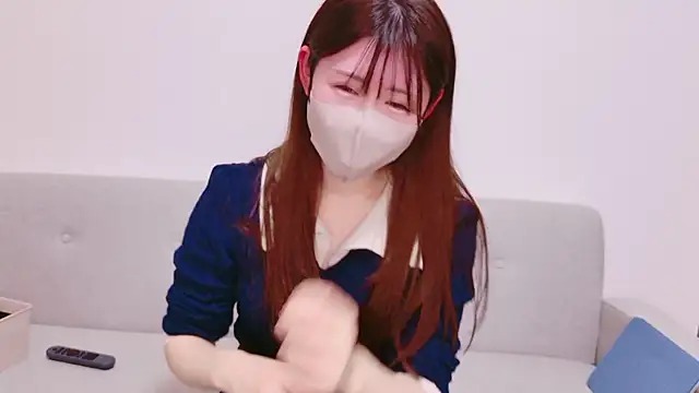 Snapshot of ena_7 chatting on 02-12-26, 12:05 ena 7 online show from 02-12-26, 12:05