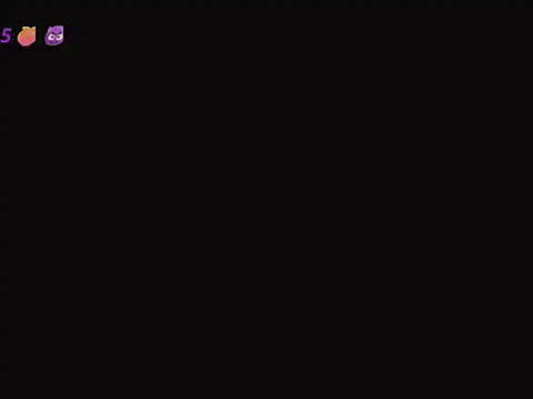 Snapshot of anaisvelvet2025 chatting on 10-05-25, 09:55 anaisvelvet2025 online show from 10-05-25, 09:55