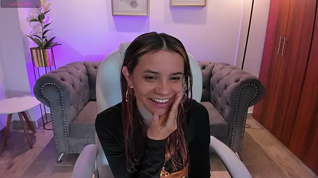 Snapshot of Celestee_rain chatting on 09-13-25, 11:10 Celestee rain online show from 09-13-25, 11:10