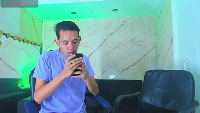 jeremytonner online show from 11-18-25, 04:27