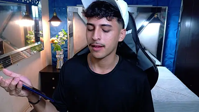 Alan Del Reyx online show from 02-24-26, 01:06