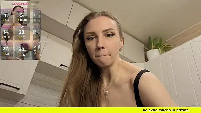 Edena  online show from 04-05-26, 08:04