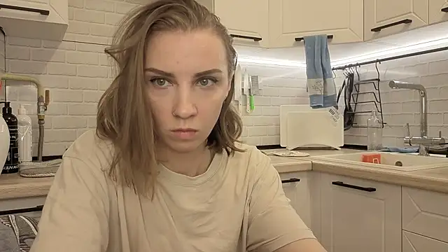 Snapshot of Edena_ chatting on 07-19-26, 08:38 Edena online show from 07-19-26, 08:38