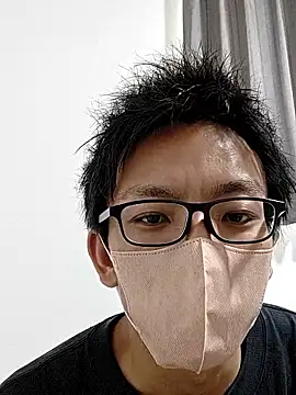 Snapshot of mitsuki0915 chatting on 10-06-25, 01:29 mitsuki0915 online show from 10-06-25, 01:29