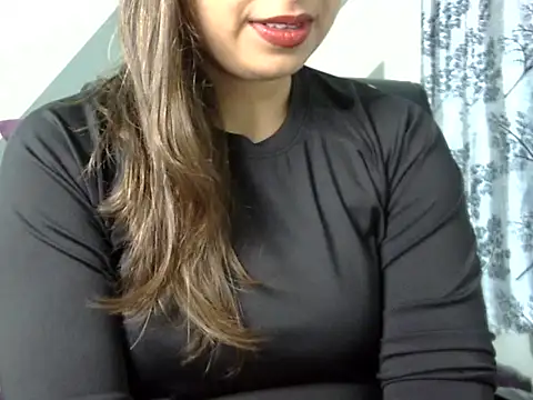 Snapshot of soni_Neya chatting on 10-17-25, 04:20 soni Neya online show from 10-17-25, 04:20