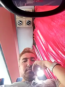 Snapshot of mert0359 chatting on 09-11-25, 01:22 mert0359 online show from 09-11-25, 01:22