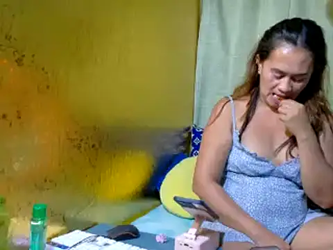 xxloveheart online show from 04-16-26, 12:06