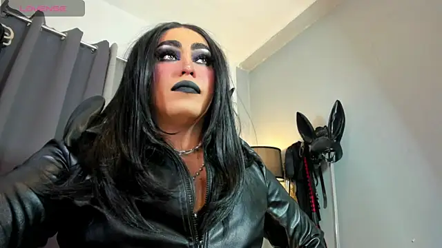 MagnaCumLoader17 online show from 10-10-25, 10:43