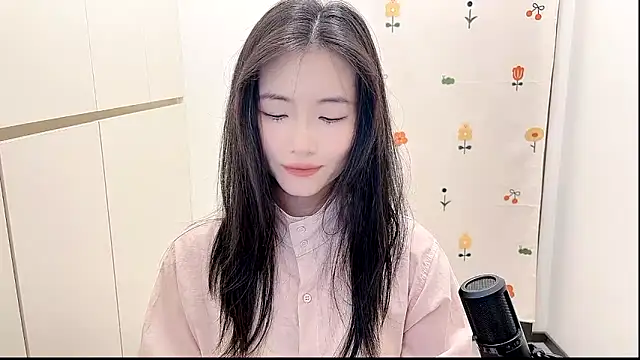 Rosalind xixi online show from 09-27-25, 10:10