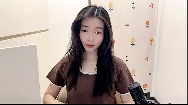 Rosalind xixi online show from 10-20-25, 02:46