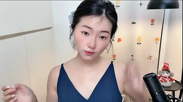 Rosalind xixi online show from 03-31-26, 10:17