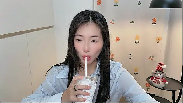 Rosalind xixi online show from 05-05-26, 02:36