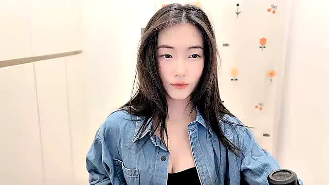 Rosalind xixi online show from 11-11-25, 10:10