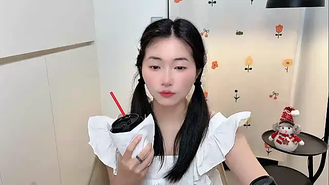 Rosalind xixi online show from 04-23-26, 03:24