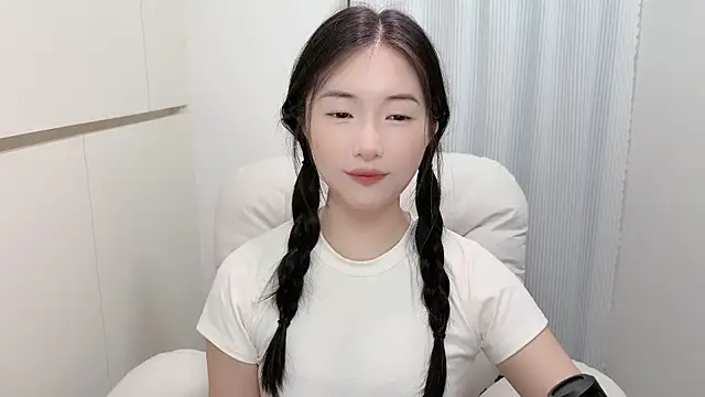 Rosalind xixi online show from 07-07-26, 06:47