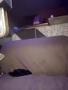 LunaMell online show from 11-16-25, 09:41