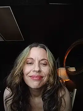 MsMarinaLive online show from 05-23-26, 10:31