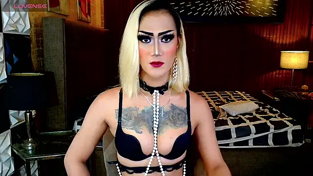 HorseCockDivine online show from 07-12-26, 11:33