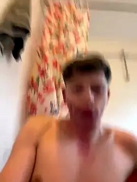 Snapshot of AmMadness chatting on 12-18-25, 10:41 AmMadness online show from 12-18-25, 10:41