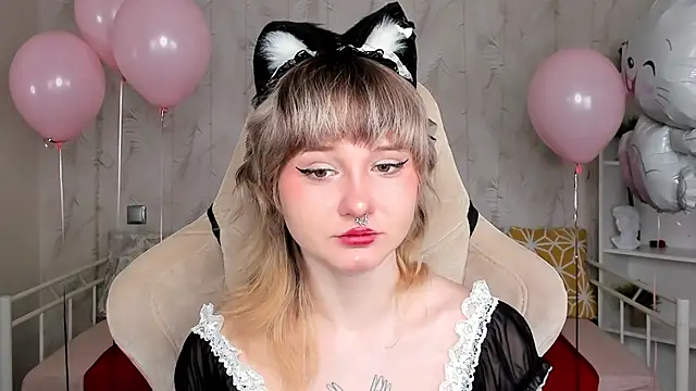 Tori Cutie online show from 04-01-26, 12:13