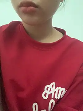 Nguyenha11 online show from 09-22-25, 08:31