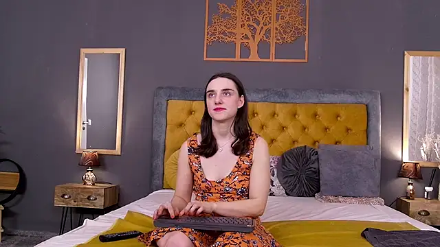 Jessica White  online show from 02-06-26, 04:41