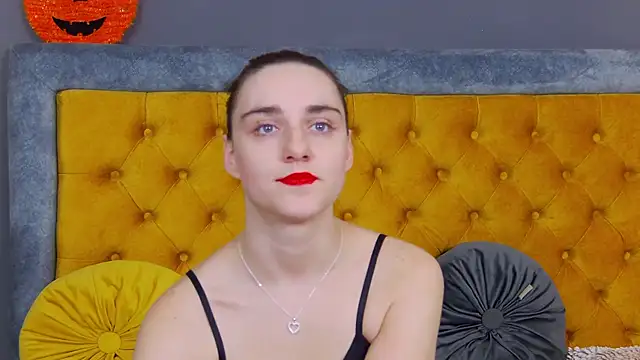 Jessica White  online show from 11-27-25, 04:02