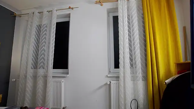 Jessica White  online show from 11-12-25, 04:49