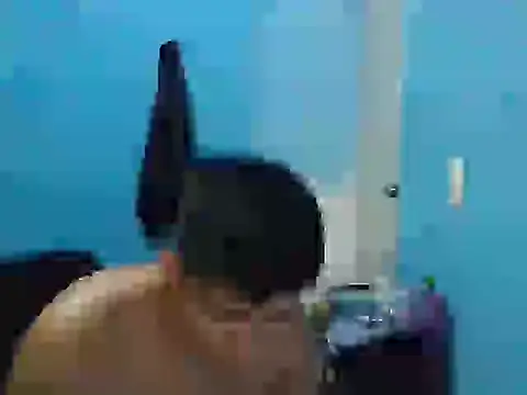 Snapshot of Tupapasiitooo chatting on 04-15-26, 01:44 Tupapasiitooo online show from 04-15-26, 01:44
