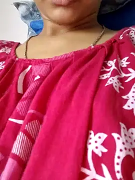 Snapshot of sana-5 chatting on 10-11-25, 07:09 sana-5 online show from 10-11-25, 07:09