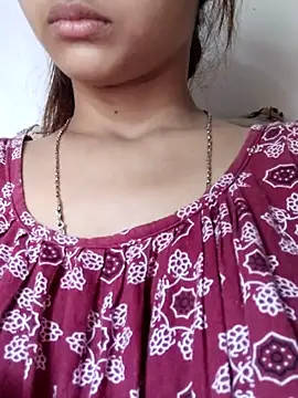 Snapshot of sana-5 chatting on 09-19-25, 07:23 sana-5 online show from 09-19-25, 07:23