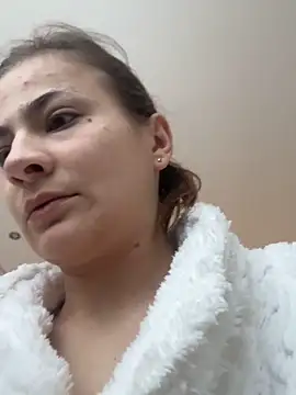 Snapshot of IsabellaEtha chatting on 12-15-25, 10:10 IsabellaEtha online show from 12-15-25, 10:10