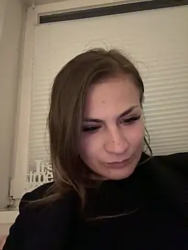 Snapshot of IsabellaEtha chatting on 10-25-25, 11:05 IsabellaEtha online show from 10-25-25, 11:05