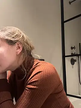 Snapshot of IsabellaEtha chatting on 02-13-26, 04:51 IsabellaEtha online show from 02-13-26, 04:51