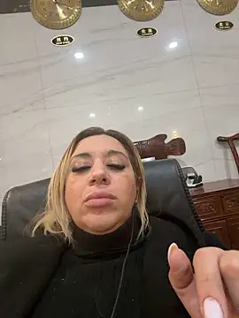 TheeaBlanco online show from 11-28-25, 04:18