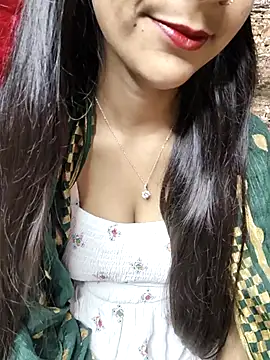 Indian-Aleena online show from 11-20-25, 07:03