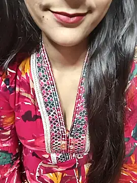 Indian-Aleena online show from 10-28-25, 06:18