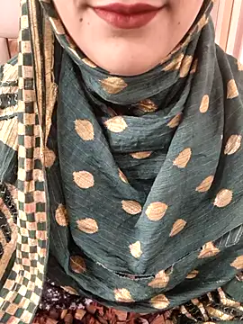 Snapshot of Indian-Aleena chatting on 02-10-26, 05:17 Indian-Aleena online show from 02-10-26, 05:17