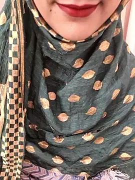 Snapshot of Indian-Aleena chatting on 03-28-26, 04:46 Indian-Aleena online show from 03-28-26, 04:46