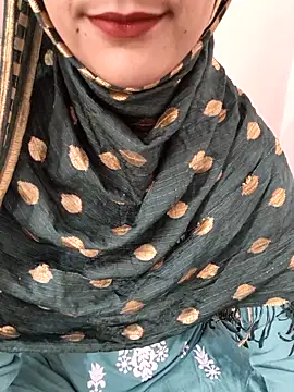 Snapshot of Indian-Aleena chatting on 03-30-26, 08:49 Indian-Aleena online show from 03-30-26, 08:49