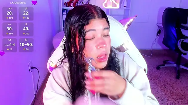 Ivy nt online show from 11-09-25, 12:53