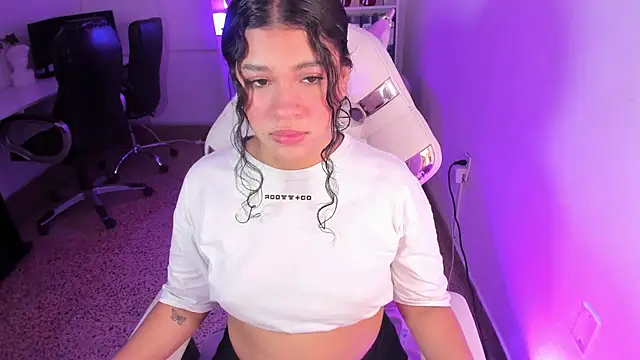 Ivy nt online show from 09-16-25, 06:31