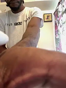 Snapshot of BigBDMari chatting on 09-22-25, 03:07 BigBDMari online show from 09-22-25, 03:07