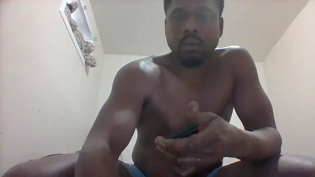 Snapshot of Dico420 chatting on 02-24-26, 09:26 Dico420 online show from 02-24-26, 09:26