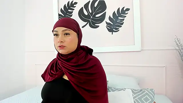 azaharaaa  online show from 10-07-25, 11:33