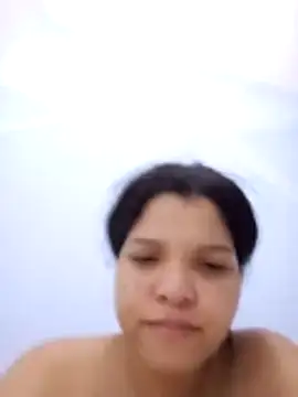 VictoriDior online show from 04-04-26, 05:47