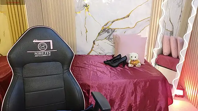 Lexy tay online show from 02-19-26, 12:02